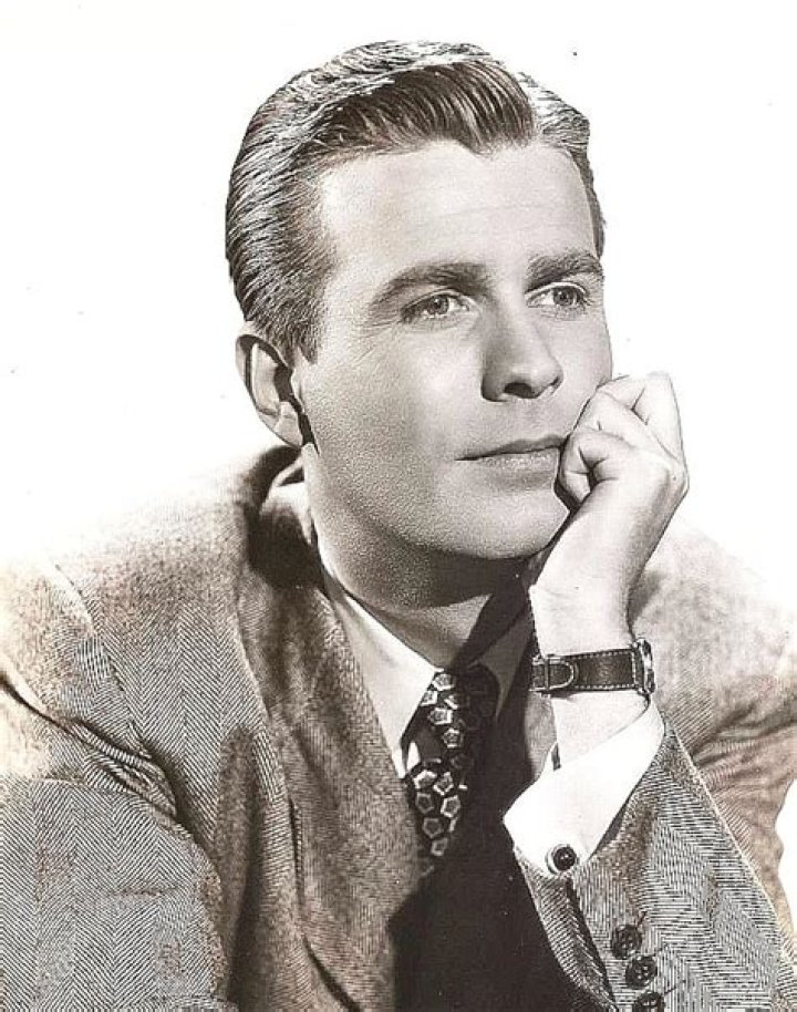 Peter Dunn CBS Wife Age, Wiki, Biography Salary, Net Worth & Wiki ·